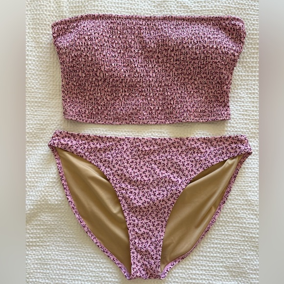 Old Navy Other - Old Navy Swimsuit